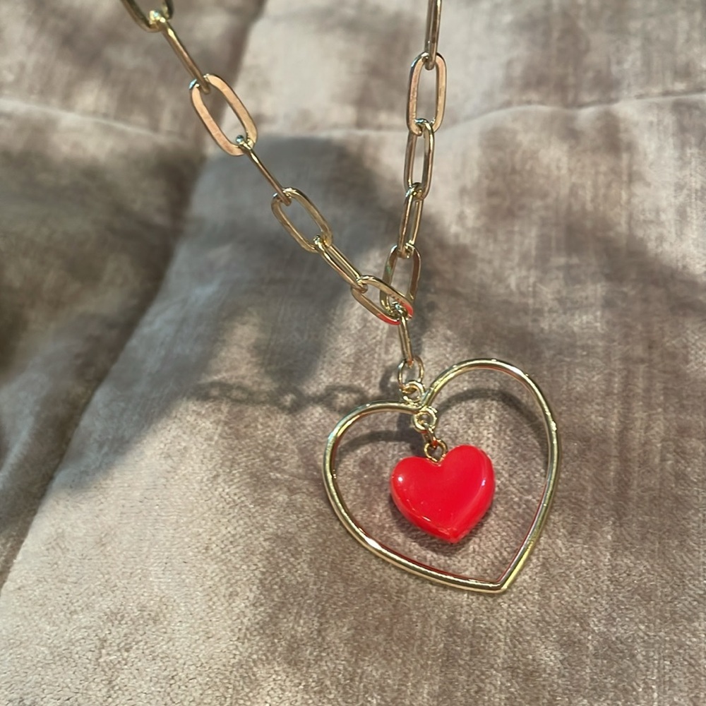 Paperclip Heart Pendant Necklace 18”